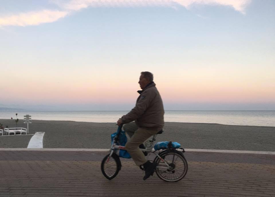 Fuyez le stress. La vie est belle dans toute sa simplicité. Fuyez les saboteurs de vos rêves, les rabat-joie, ceux qui savent tout et vous disent comment mener votre vie. Vivez simplement le moment présent. mariepauledessaint.com
