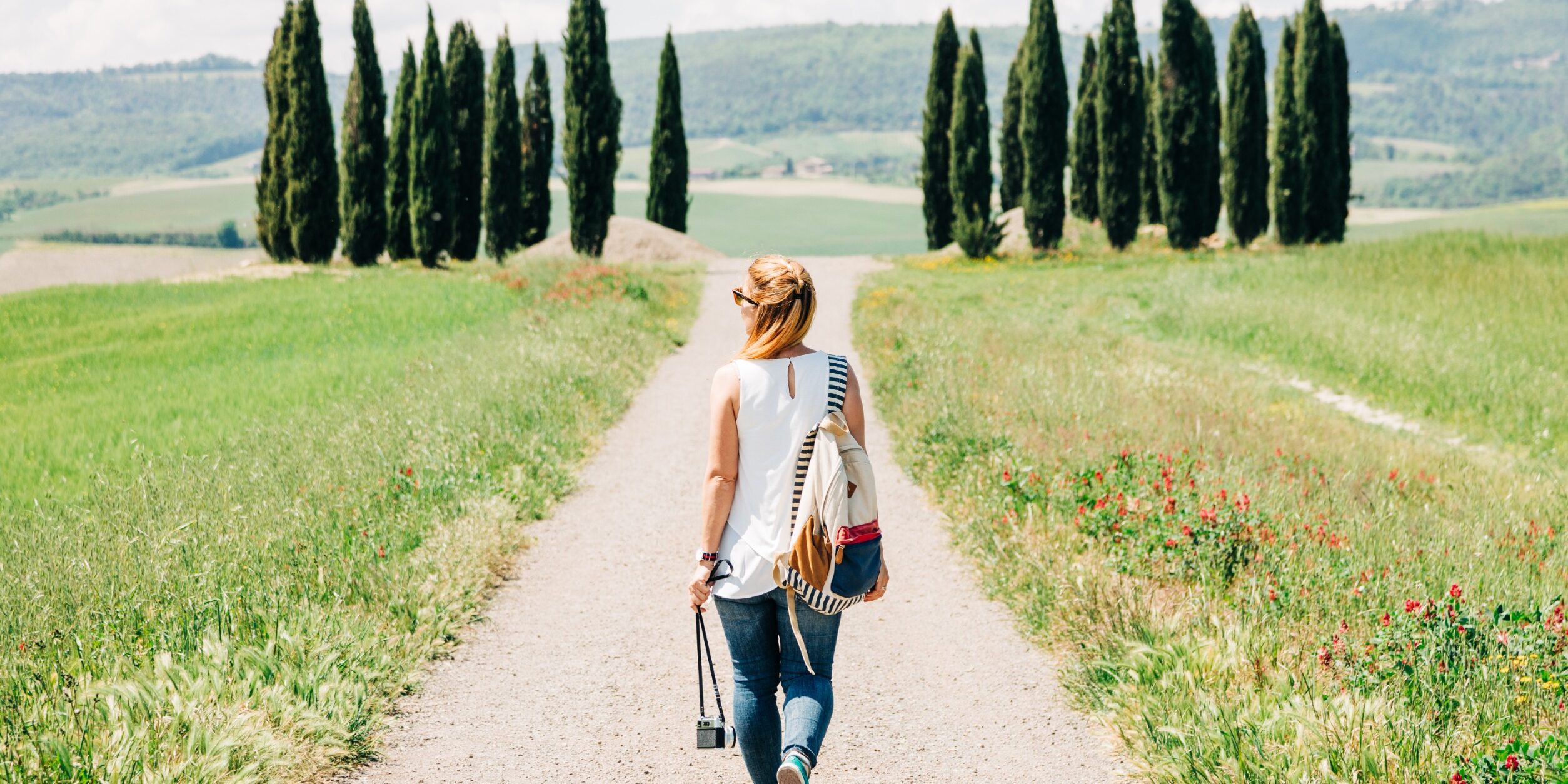 marcher pour la santé mariepauledessaint Marcher a des effets spectaculaires sur la santé physique mais aussi cognitive: logique, raisonnement, mémorisation des informations spatiales, etc.